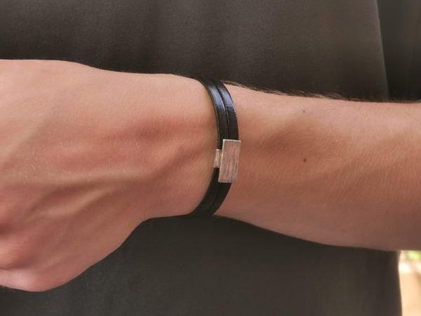 Magnifique Bracelet élégant en cuir et argent  pour homme – Image 5