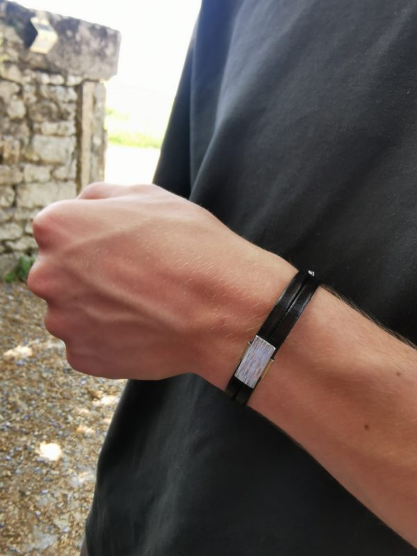 Magnifique Bracelet élégant en cuir et argent  pour homme – Image 4