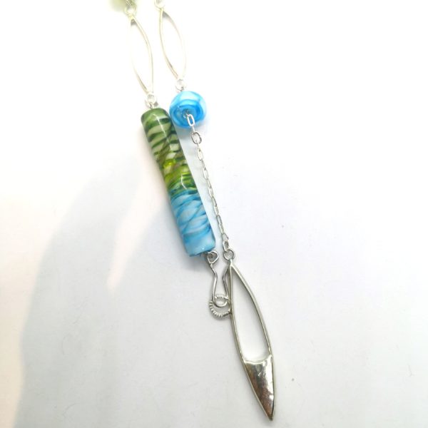 Sautoir argent et perle de verre au chalumeau