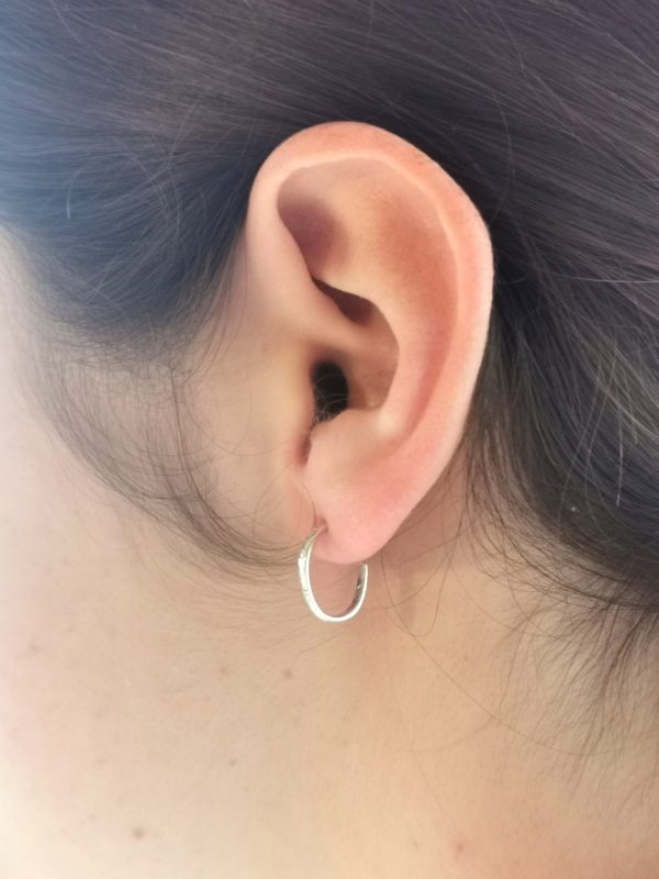Boucle d'oreille créole en argent