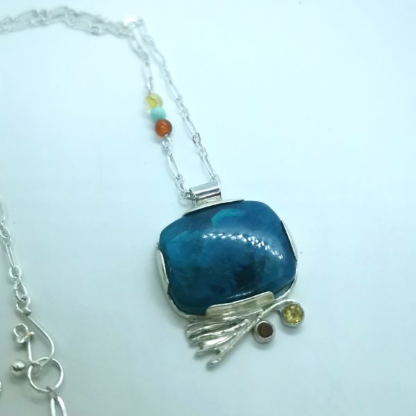 Pendentif en argent "Lumières du Gange" –  Thulite & Améthyste sur argent – Image 7